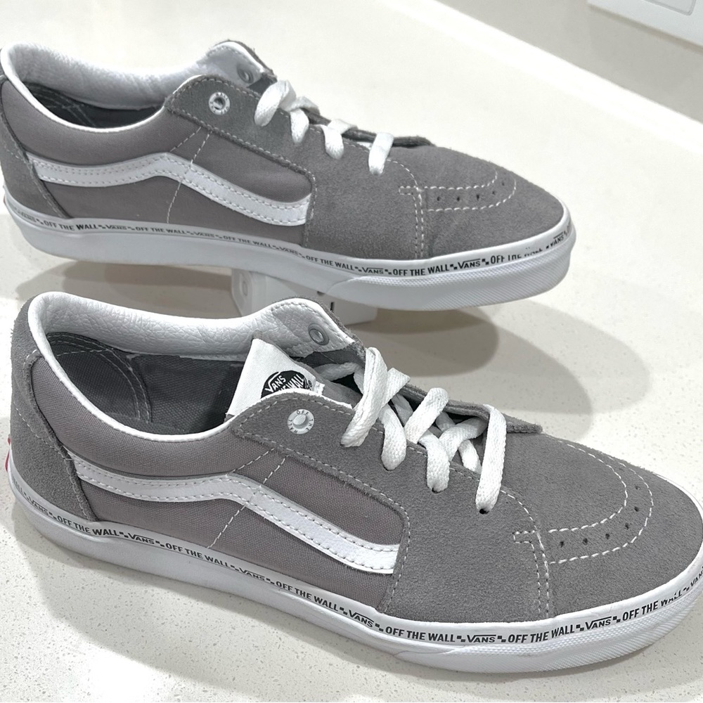 Vans Off The Wall Suede/Canvas Laced Juniors Unisex Trainers #500714 Grey